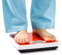 Peso diario, nada m�s levantarse y despu�s de orinar.